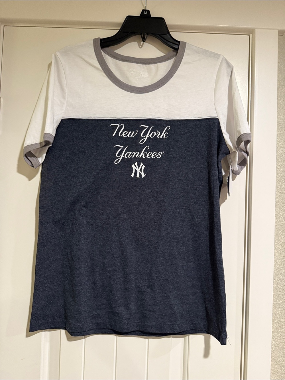 Genuine Merchandise Navy and White New York Yankees Short Sleeve Tee